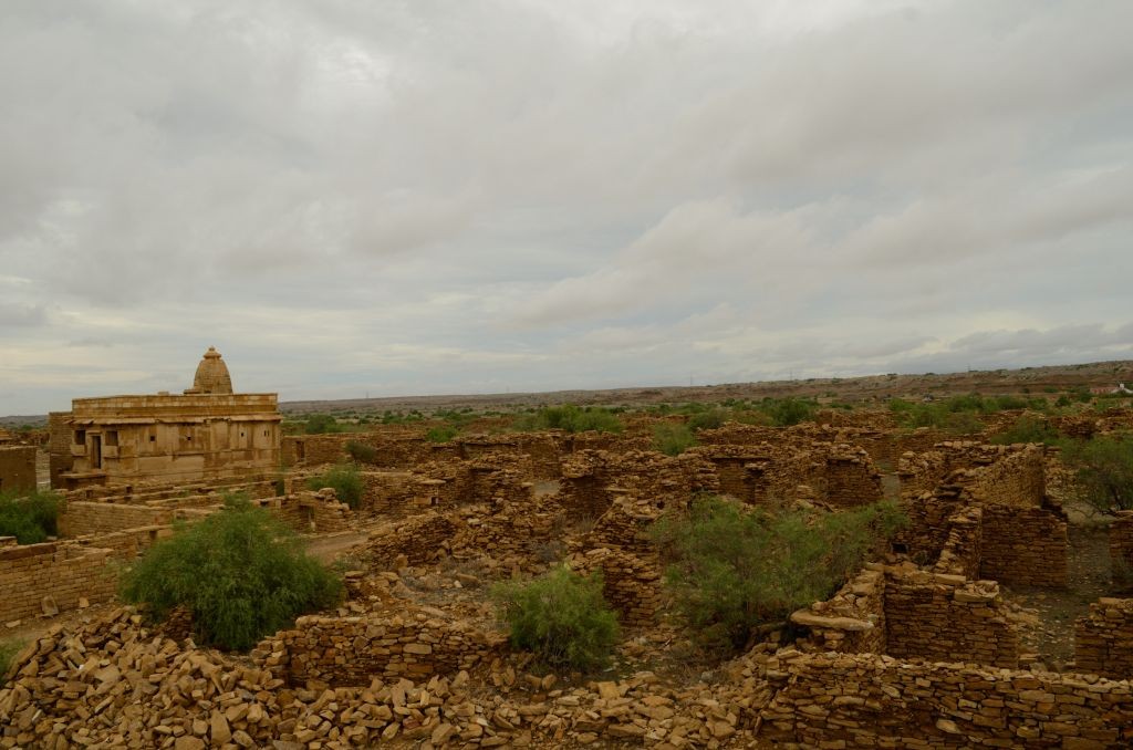 most_haunted_places_in_india_kuldhara